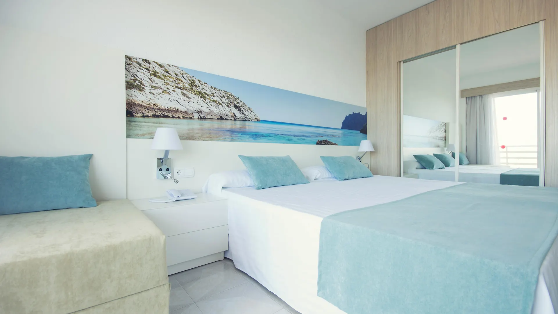 Azuline Hotel Bahamas Y Bahamas II El Arenal  El Arenal (Mallorca)